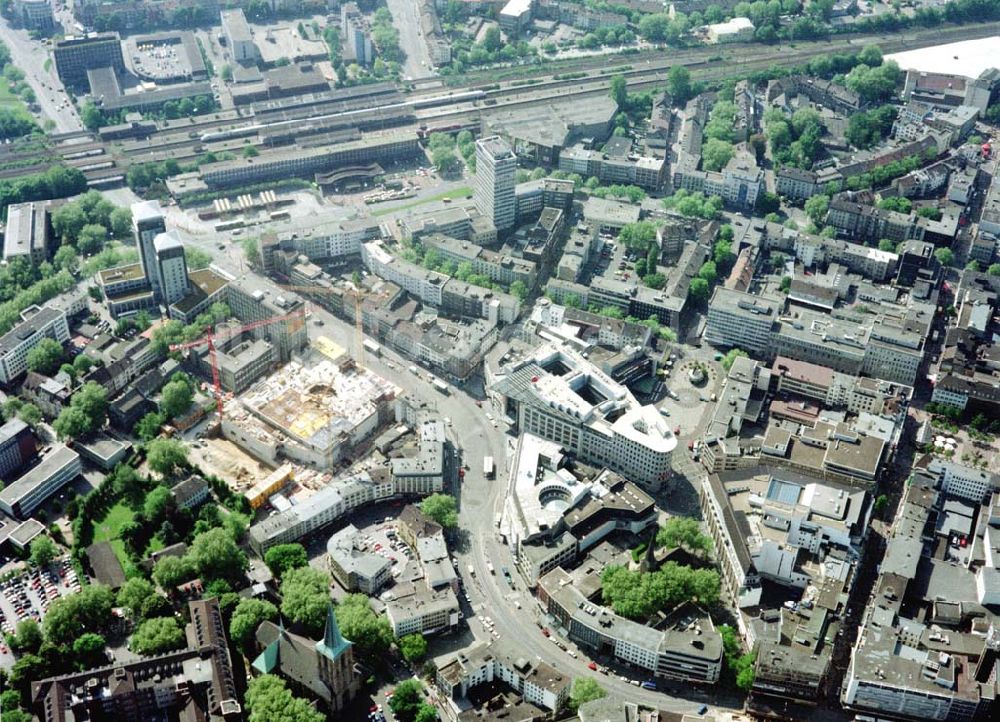 Bochum von oben - Neubau eines Büro- und Geschäftszentrums in der Bochumer Innenstadt.