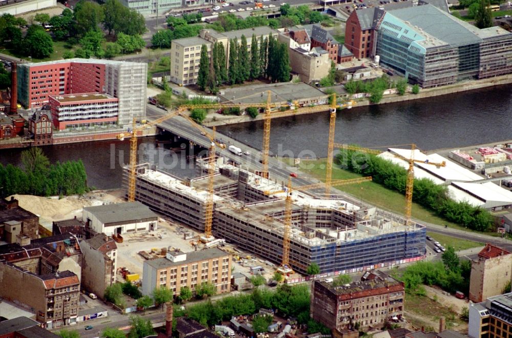 Berlin aus der Vogelperspektive: Neubau des Bürogebäude des Geschäftshauses ver.di Landesbezirk Berlin-Brandenburg in Berlin, Deutschland