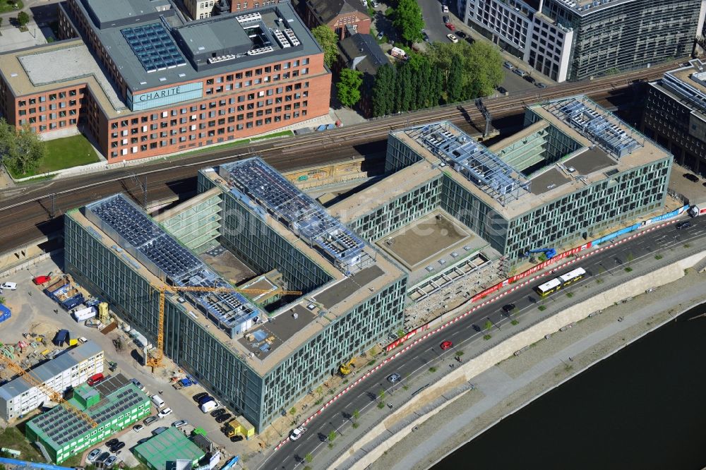 Berlin aus der Vogelperspektive: Neubau des Bundesministerium für Bildung und Forschung im Bezirk Mitte in Berlin