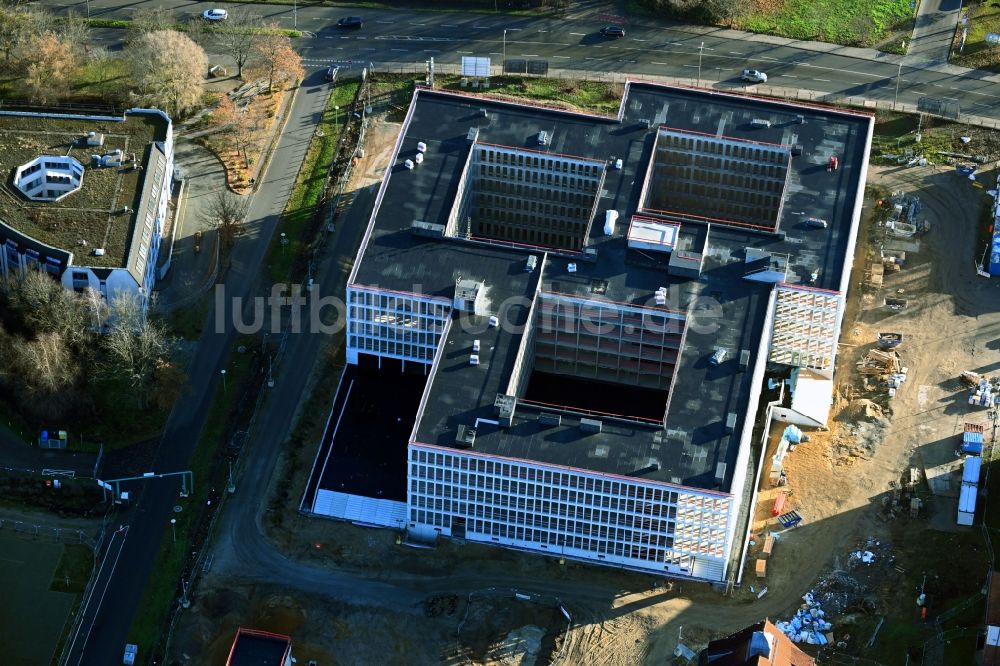 Potsdam von oben - Neubau des Bundespolizeipräsidium am Horstweg in Potsdam im Bundesland Brandenburg, Deutschland