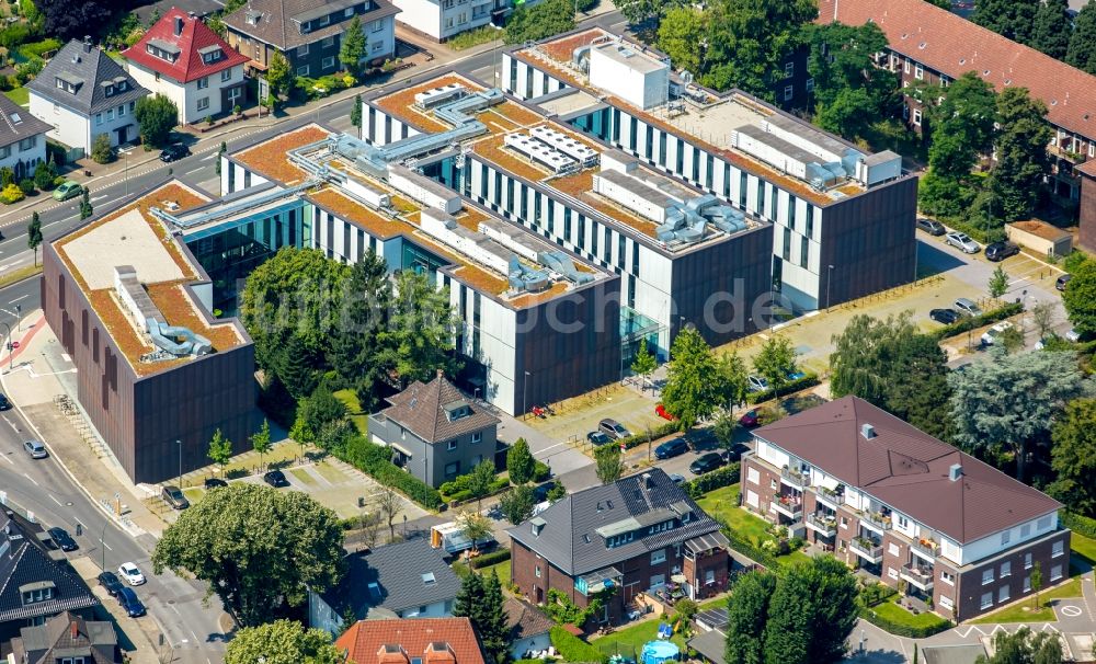 Bottrop von oben - Neubau des Campus der Fachhochschule - Hochschule Ruhr West in Bottrop im Bundesland Nordrhein-Westfalen