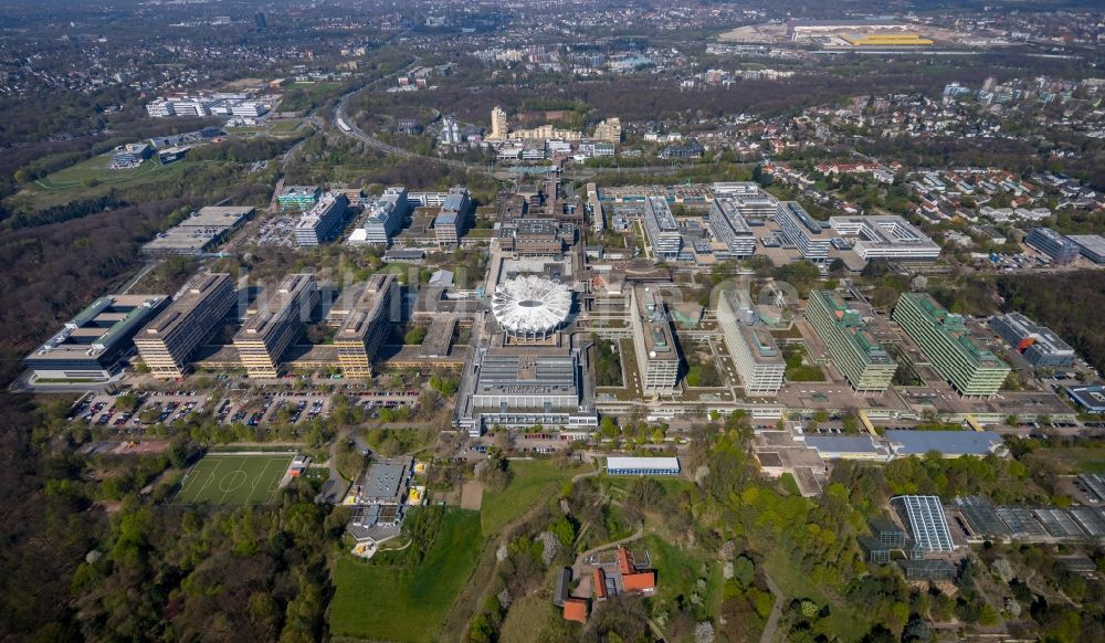 Bochum von oben - Neubau am Campus der RUB Ruhr-Universität Bochum im Bundesland Nordrhein-Westfalen