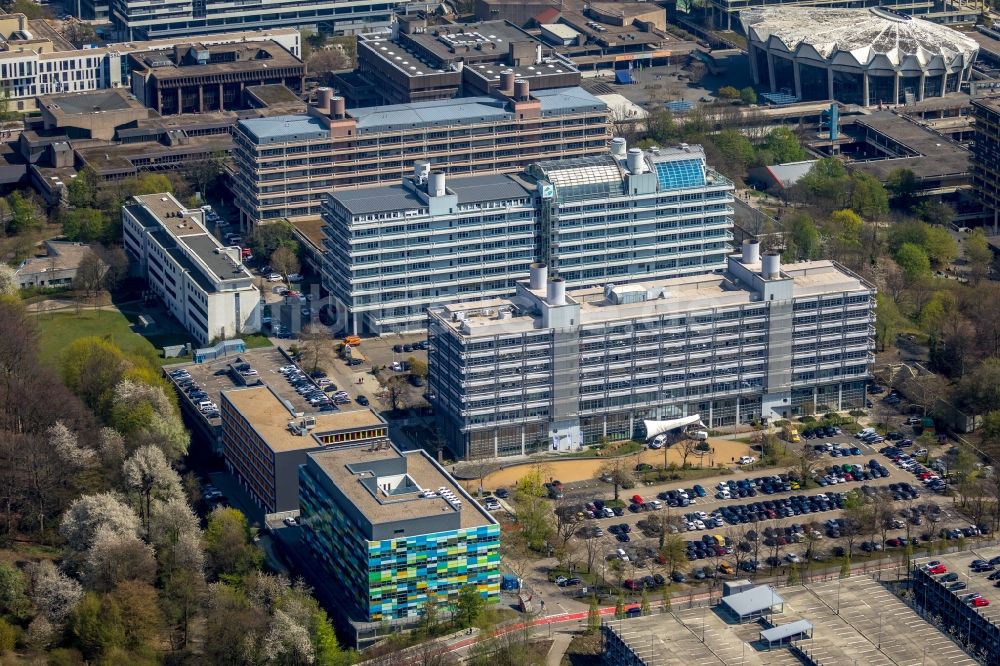 Bochum aus der Vogelperspektive: Neubau am Campus der RUB Ruhr-Universität Bochum im Bundesland Nordrhein-Westfalen