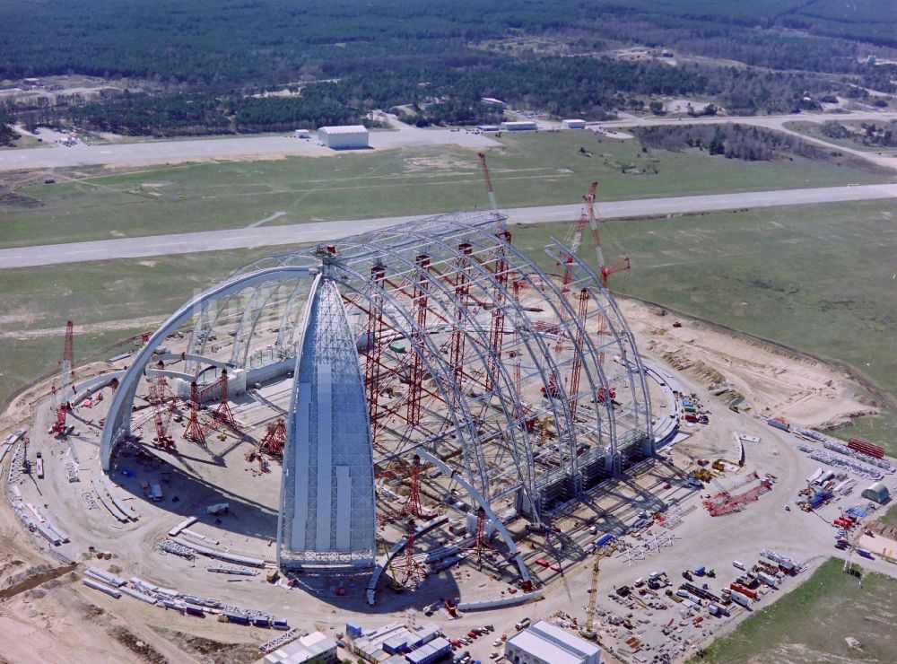 Luftaufnahme Krausnick - Neubau der Chargolifterhalle in Krausnick im Bundesland Brandenburg, Deutschland