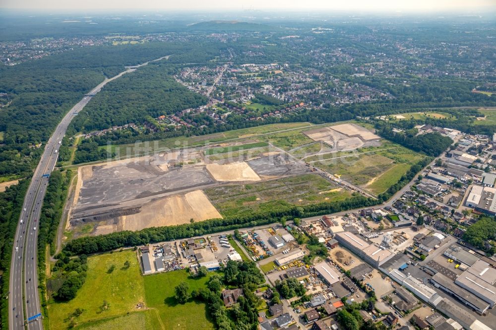 Oberhausen von oben - Neubau des Edeka-Zentrallagers im Gewerbegebiet Weierheide in Oberhausen im Bundesland Nordrhein-Westfalen, Deutschland