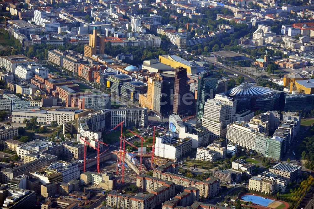 Luftbild Berlin - Neubau auf dem ehemaligen Wertheim Areal am Leipziger Platz im Bezirk in Berlin