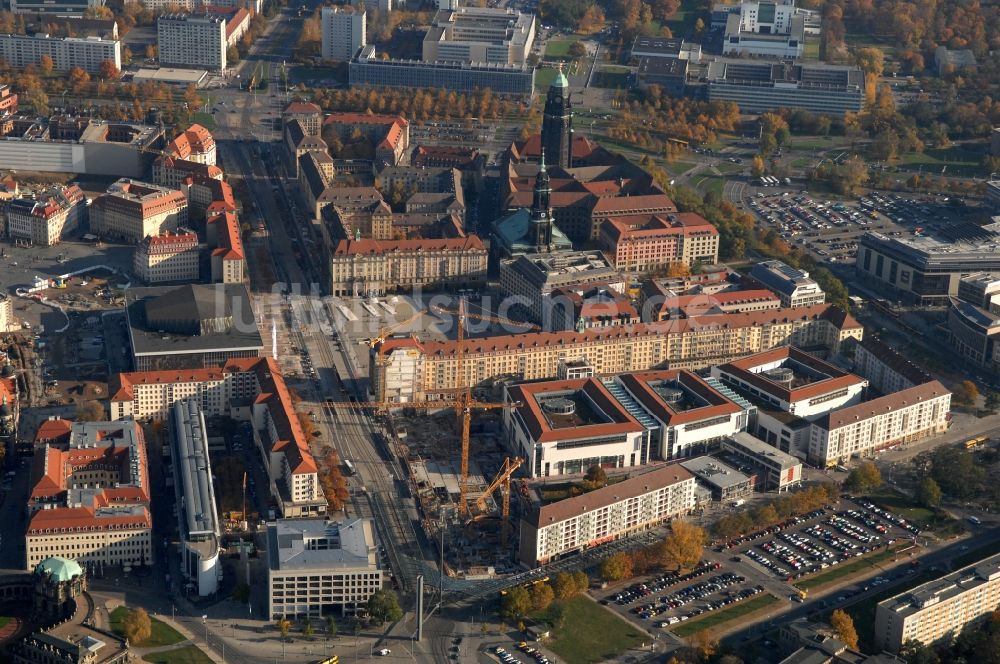 Dresden von oben - Neubau des Einkaufszentrum Altmarkt Galerie der ECE Projektmanagement GmbH in Dresden im Bundesland Sachsen