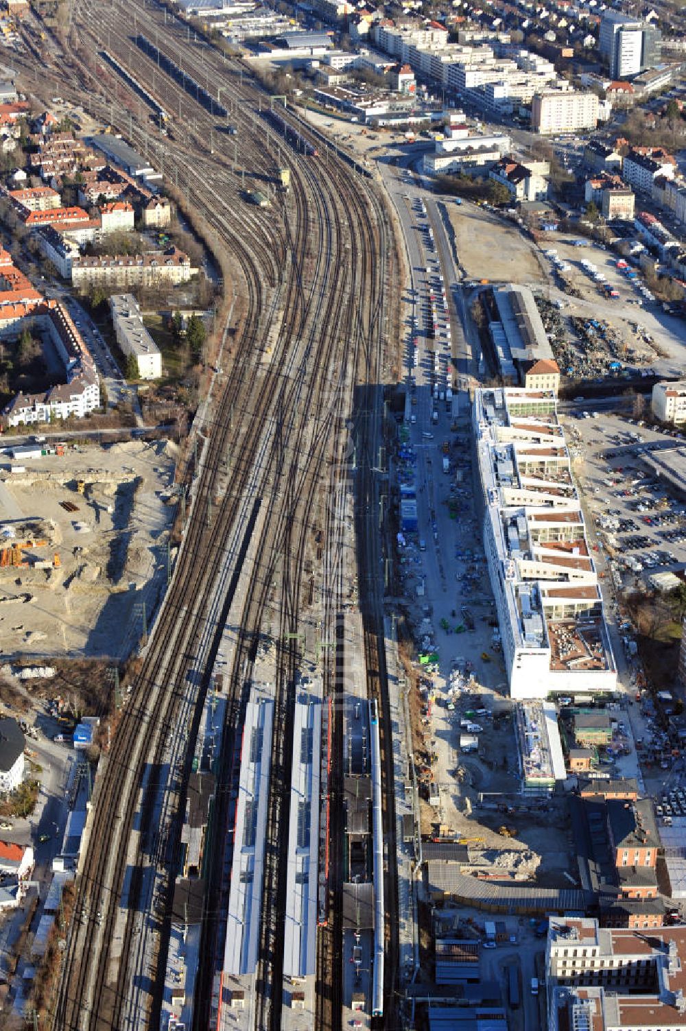 München-Pasing aus der Vogelperspektive: Neubau des Einkaufszentrums Pasing Arcaden in München-Pasing