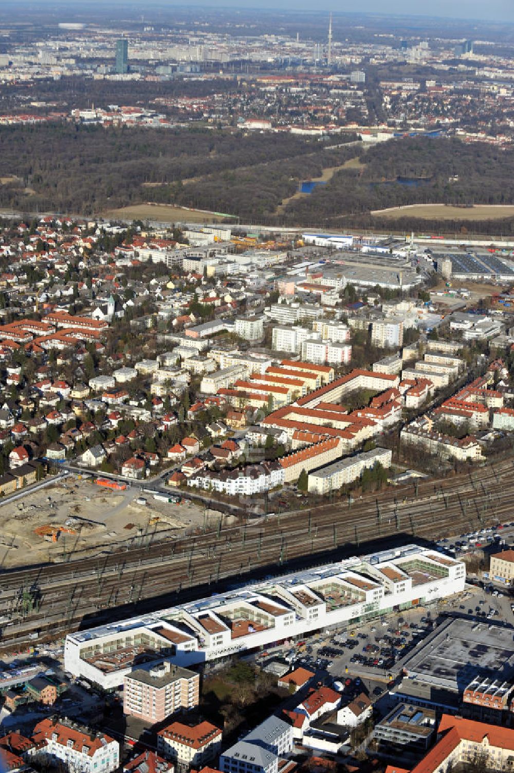 Luftaufnahme München-Pasing - Neubau des Einkaufszentrums Pasing Arcaden in München-Pasing