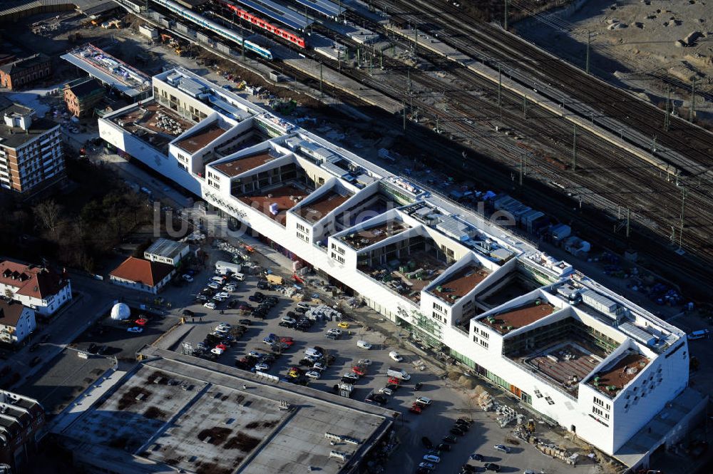 München-Pasing aus der Vogelperspektive: Neubau des Einkaufszentrums Pasing Arcaden in München-Pasing