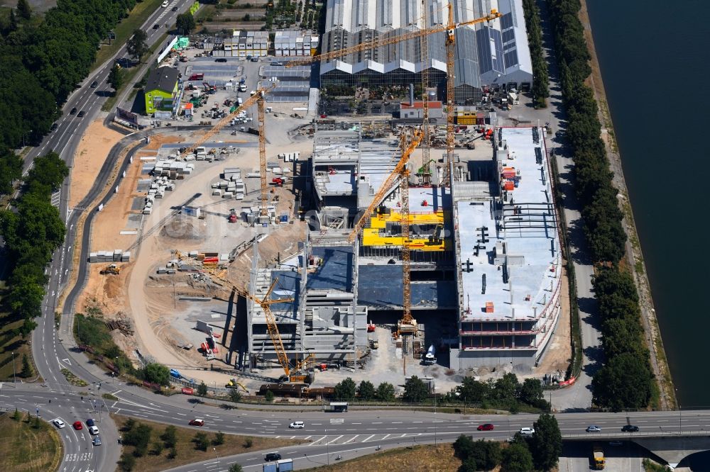 Heilbronn aus der Vogelperspektive: Neubau des Einrichtungshaus - Möbelmarkt 1. Möbel Rieger GmbH & Co. KG in Heilbronn im Bundesland Baden-Württemberg, Deutschland