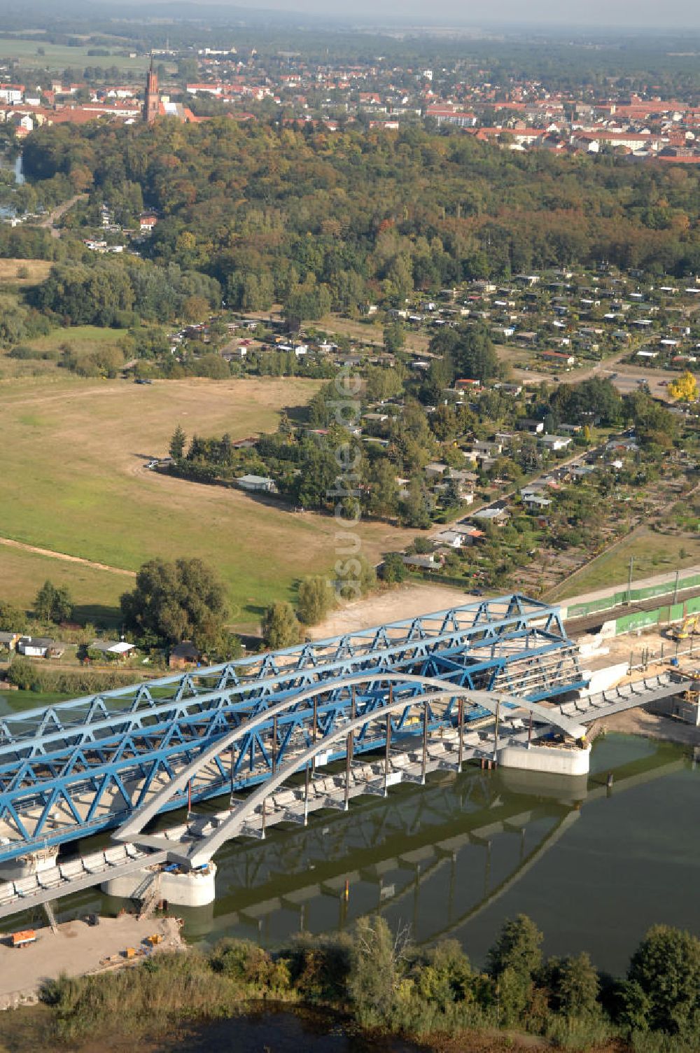 RATHENOW aus der Vogelperspektive: Neubau der Eisenbahnüberführung Havelbrücke Rathenow