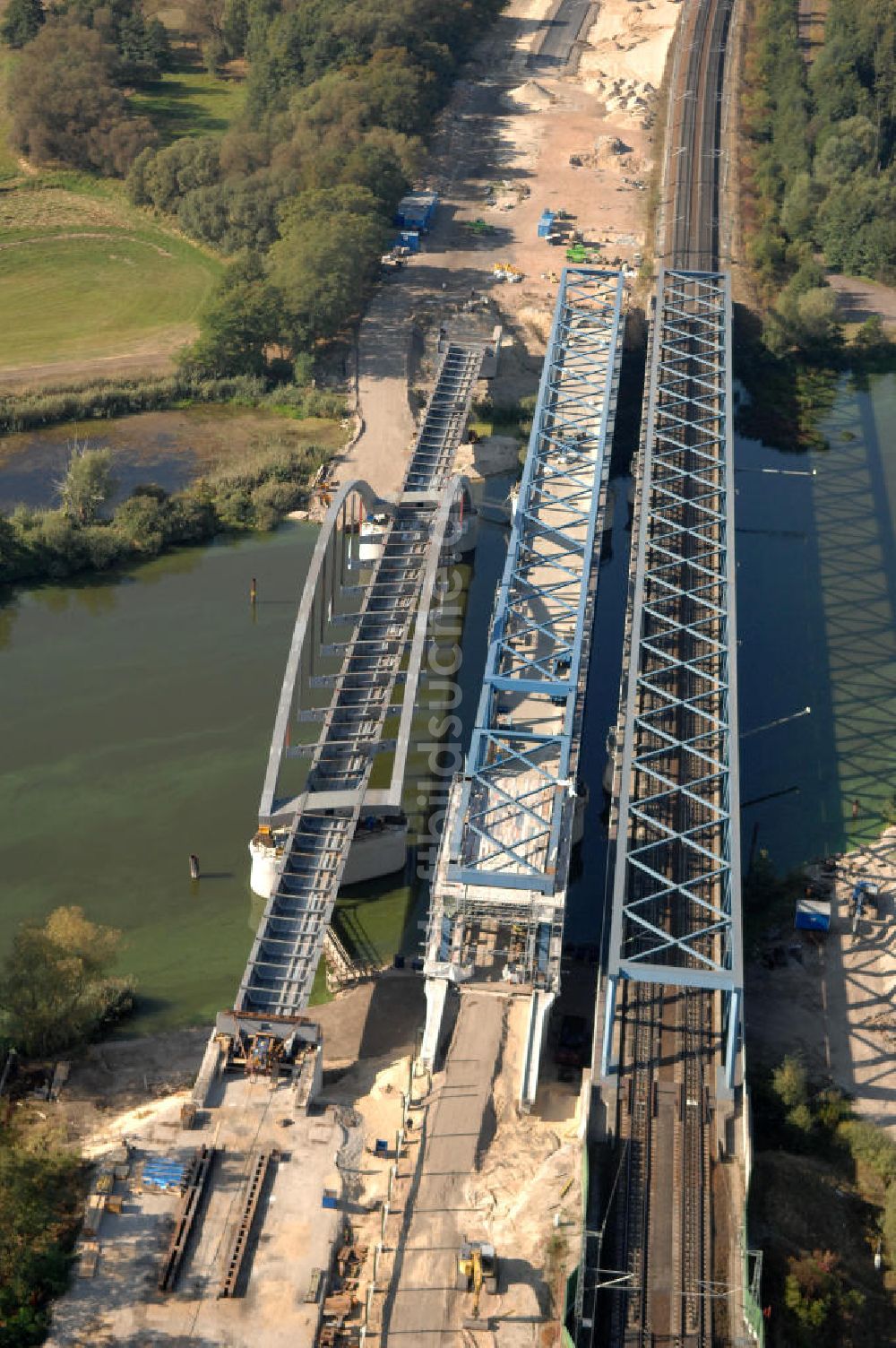 RATHENOW von oben - Neubau der Eisenbahnüberführung Havelbrücke Rathenow