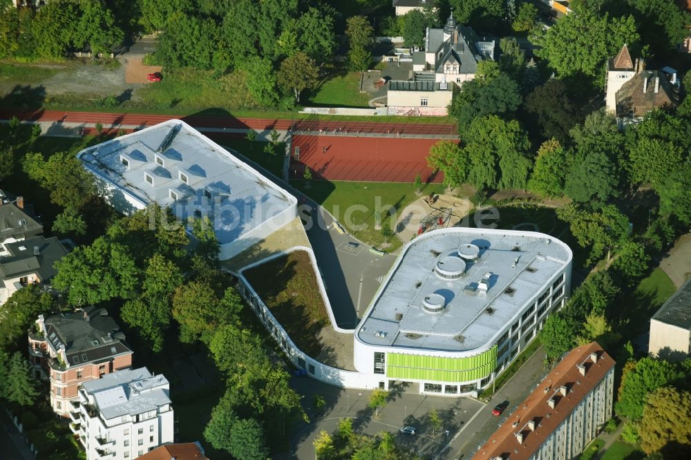 Luftaufnahme Leipzig - Neubau der Erich-Kästner-Schule an der Erfurter Straße in Leipzig im Bundesland Sachsen