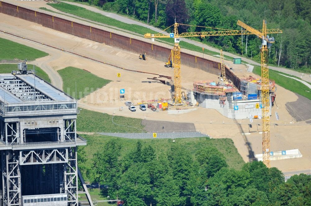 Niederfinow von oben - Neubau und Erweiterungsbaustelle am Schiffshebewerk Niederfinow