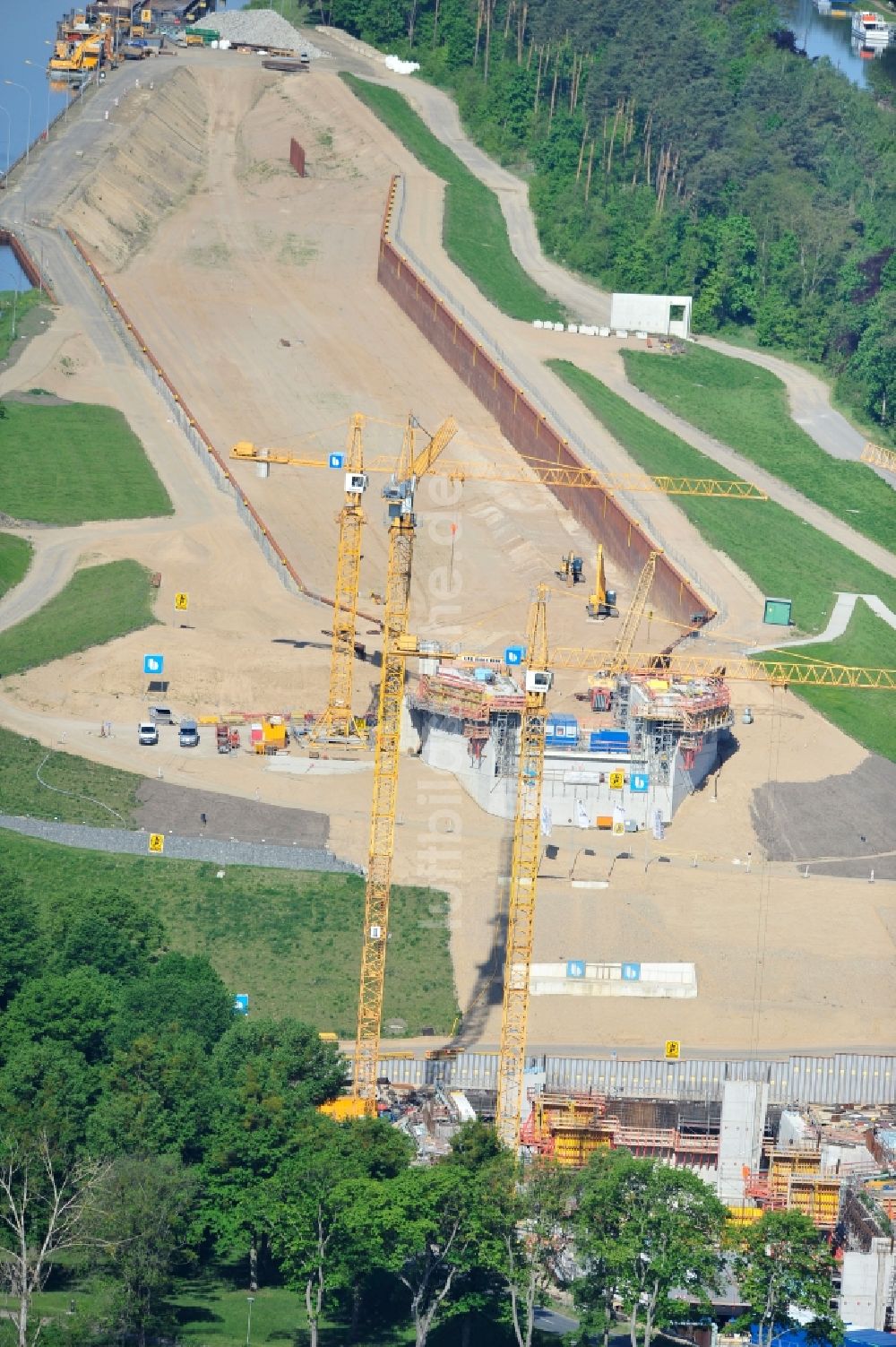 Luftaufnahme Niederfinow - Neubau und Erweiterungsbaustelle am Schiffshebewerk Niederfinow