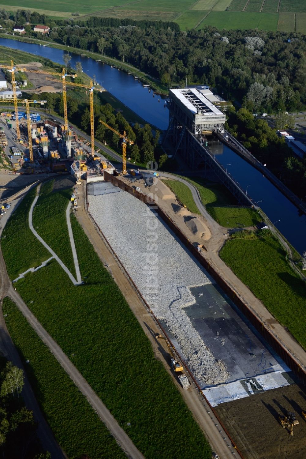 Niederfinow aus der Vogelperspektive: Neubau und Erweiterungsbaustelle am Schiffshebewerk Niederfinow