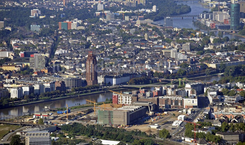 Frankfurt am Main von oben - Neubau der EZB-Zentrale und Stadtansicht Frankfurt / Main