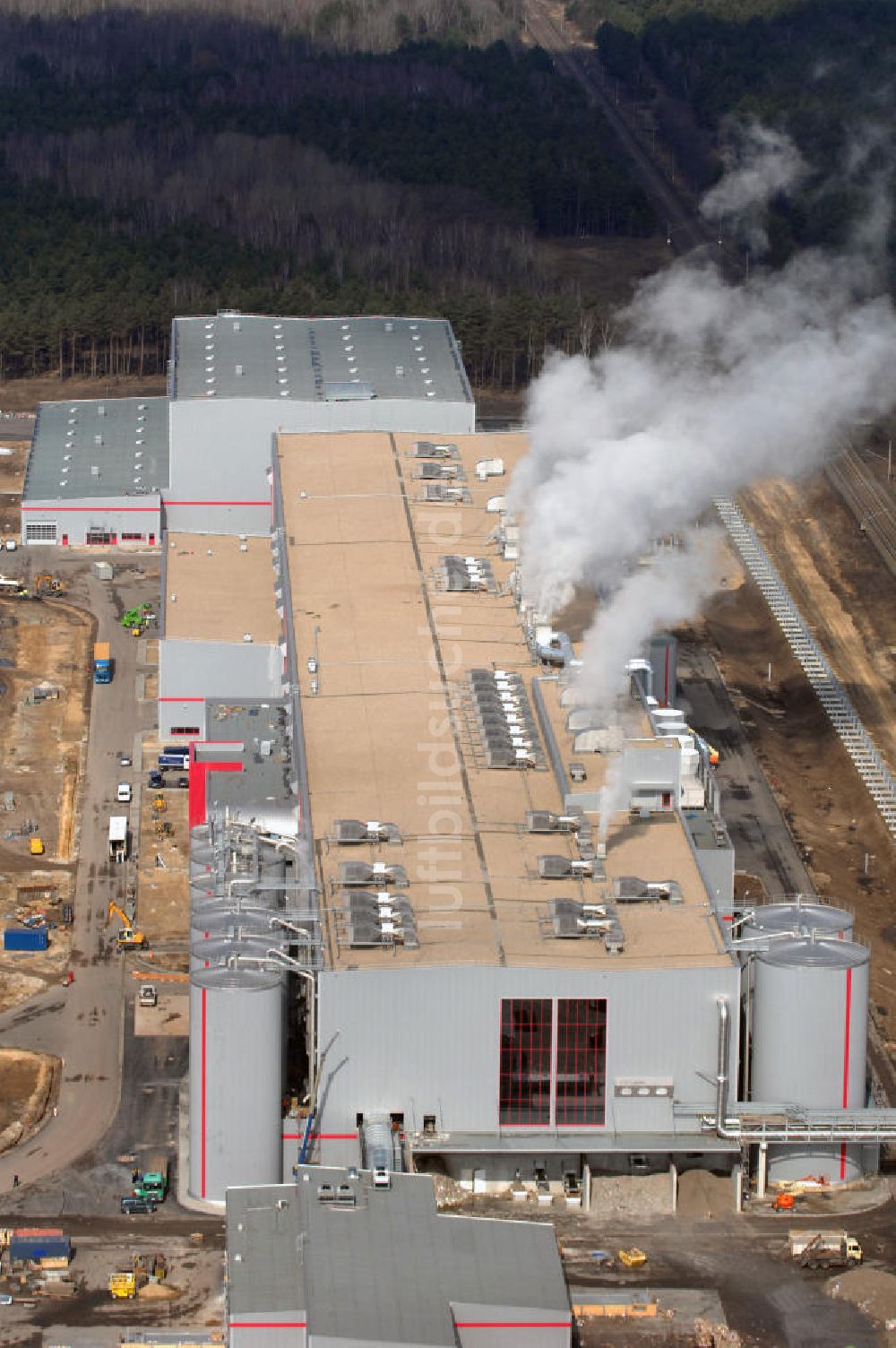 Luftaufnahme Eisenhüttenstadt - Neubau der Fabrik für Wellpappenrohpapiere der Propapier PM2 GmbH in Eisenhüttenstadt