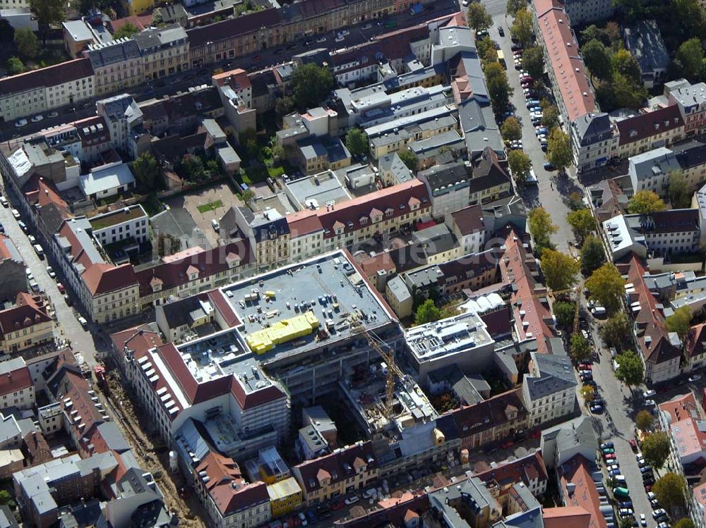 Potsdam aus der Vogelperspektive: Neubau und Fassaden Rekonstruktion der Karstadt Filiale Potsdam