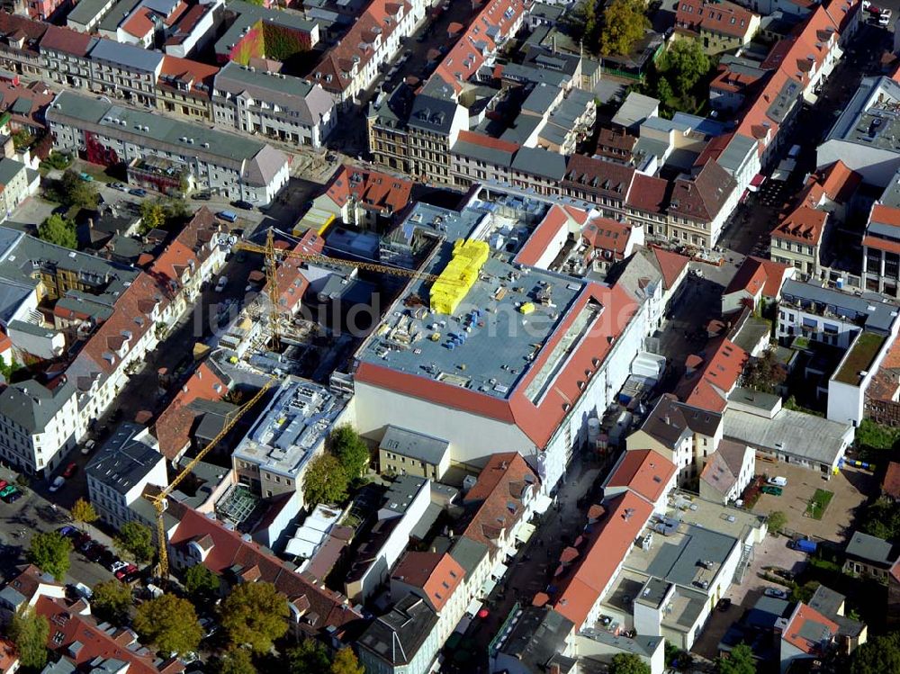 Luftbild Potsdam - Neubau und Fassaden Rekonstruktion der Karstadt Filiale Potsdam