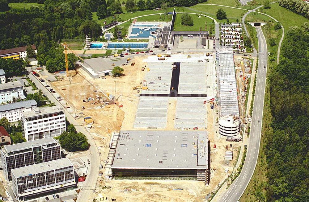 Passau/ Bayern aus der Vogelperspektive: Neubau eines Freizeit- und Erholungszentrums in Passau- Süd.