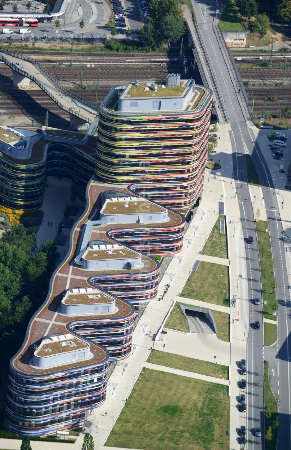 Hamburg von oben - Neubau - Gebäude - Komplex der Behörde für Stadtentwicklung und Umwelt in Hamburg - Wilhelmsburg