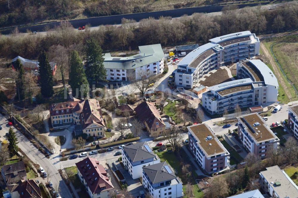 Schopfheim von oben - Neubau- Gebäude Wohnen am Eisweiher der Altersheim - Seniorenresidenz Haus Columban in Schopfheim im Bundesland Baden-Württemberg, Deutschland