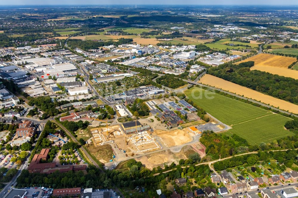 Luftbild Moers - Neubau des Gebäudekomplex der Berufsschule Berufskolleg für Technik Moers (BKTM) an der Repelener Straße in Moers im Bundesland Nordrhein-Westfalen, Deutschland