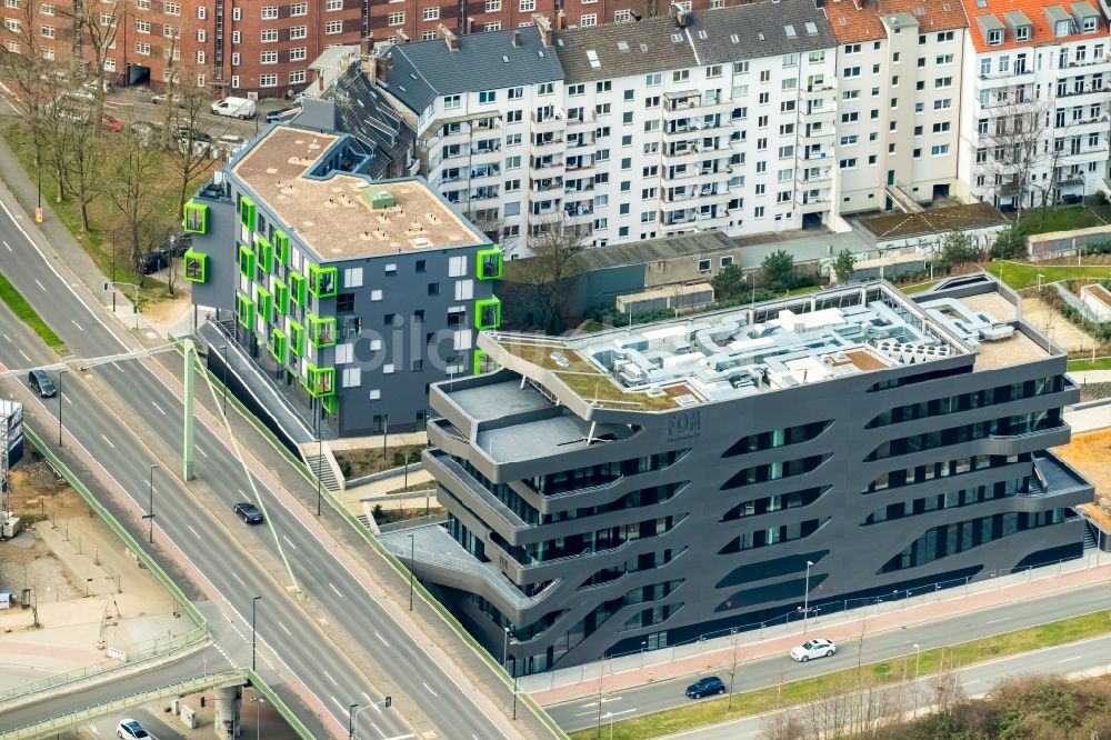 Düsseldorf von oben - Neubau- Gebäudekomplex der Düsseldorfer FOM Hochschule in Düsseldorf im Bundesland Nordrhein-Westfalen