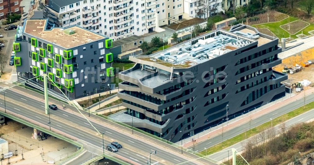 Luftaufnahme Düsseldorf - Neubau- Gebäudekomplex der Düsseldorfer FOM Hochschule in Düsseldorf im Bundesland Nordrhein-Westfalen