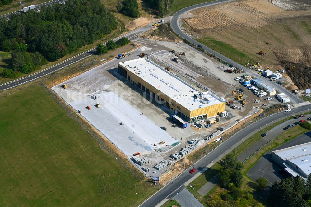 Luftaufnahme Leppersdorf - Neubau Gebäudekomplex und Gelände der LKW- Instandsetzungs- Werkstatt der Daimler Truck - FTA GmbH in Leppersdorf im Bundesland Sachsen, Deutschland