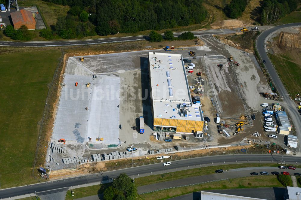 Leppersdorf von oben - Neubau Gebäudekomplex und Gelände der LKW- Instandsetzungs- Werkstatt der Daimler Truck - FTA GmbH in Leppersdorf im Bundesland Sachsen, Deutschland