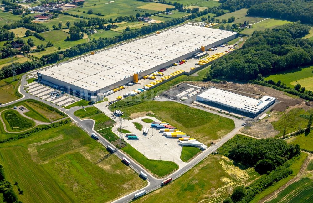 Werne aus der Vogelperspektive: Neubau eines Gebäudekomplexes auf dem Gelände des Logistikzentrums Amazon Logistik in Werne im Bundesland Nordrhein-Westfalen