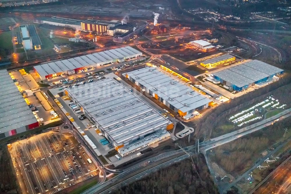 Dortmund von oben - Neubau eines Gebäudekomplexes auf dem Gelände des Logistikzentrums des Internethändlers Amazon im Ortsteil Innenstadt-Nord in Dortmund im Bundesland Nordrhein-Westfalen