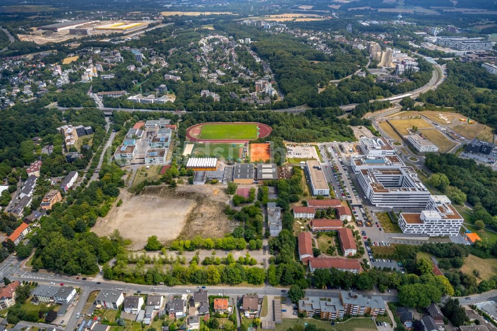 Bochum aus der Vogelperspektive: Neubau Gebäudekomplexes der Hochschule für Gesundheit am Gesundheitscampus in Bochum im Bundesland Nordrhein-Westfalen, Deutschland