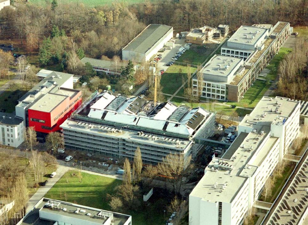 Luftaufnahme Berlin - Buch - Neubau auf dem Gelände des HELIOS-Klinikums Berlin - Buch.