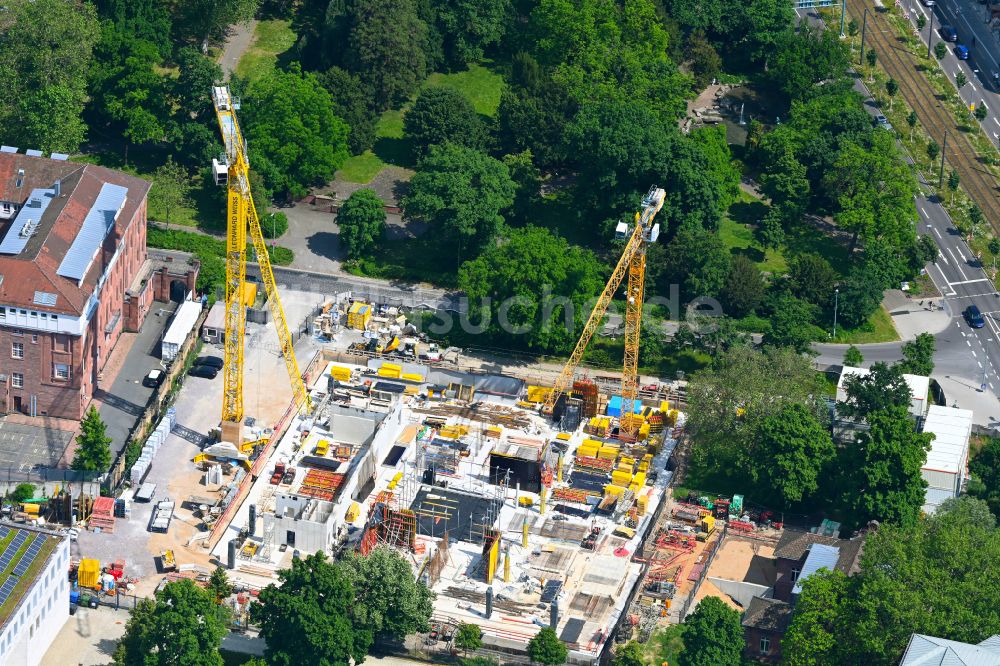 Karlsruhe aus der Vogelperspektive: Neubau des Gerichts- Gebäudekomplex Bundesgerichtshof im Erbgroßherzoglichen Palais in Karlsruhe im Bundesland Baden-Württemberg, Deutschland