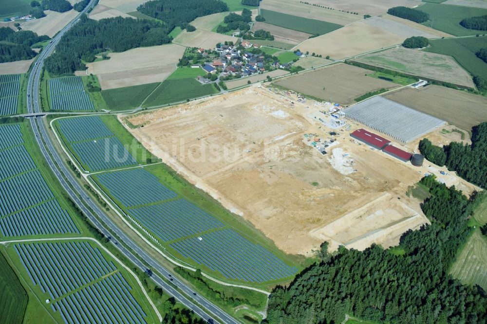 Luftaufnahme Feulersdorf - Neubau von Gewächshaus- Reihen der Gemüsebau Scherzer & Boss Fruchtgemüse GmbH in Feulersdorf im Bundesland Bayern, Deutschland