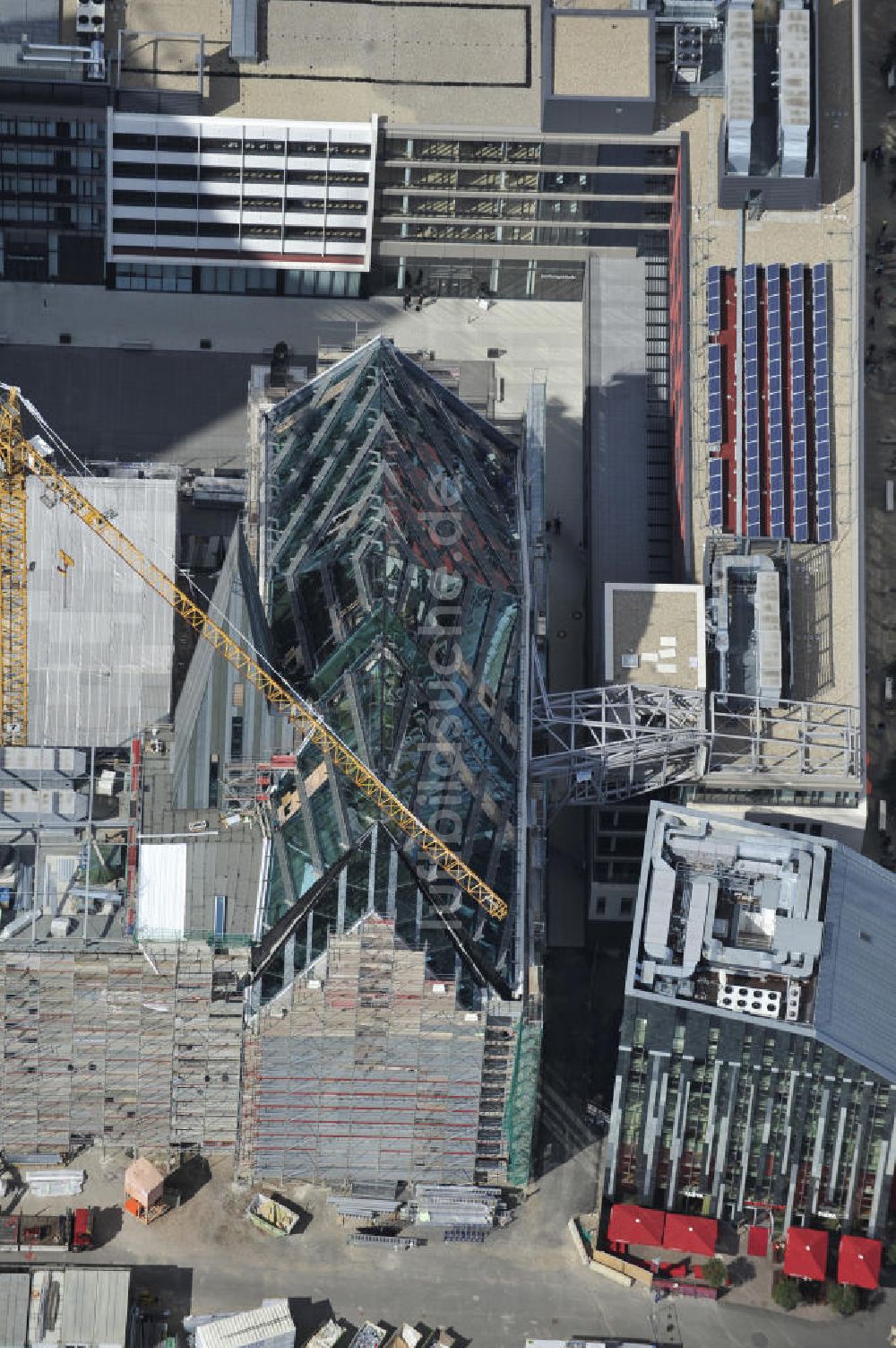 LEIPZIG von oben - Neubau des Hauptgebäudes der UNI Leipzig am Augustusplatz