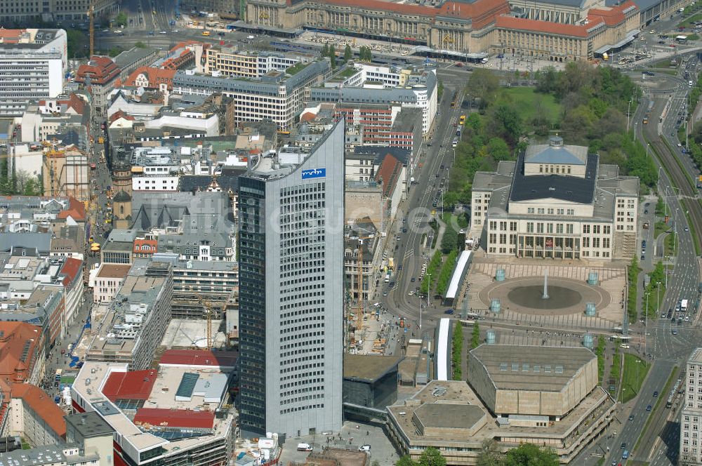 LEIPZIG von oben - Neubau des Hauptgebäudes der UNI Leipzig am Augustusplatz