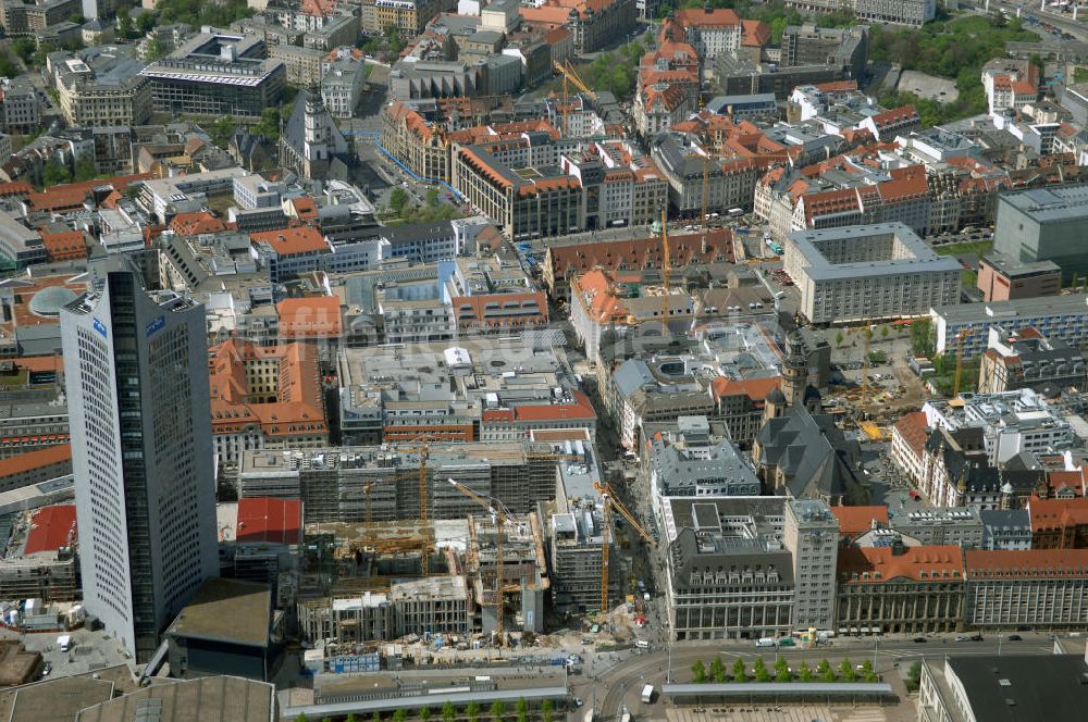 LEIPZIG von oben - Neubau des Hauptgebäudes der UNI Leipzig am Augustusplatz