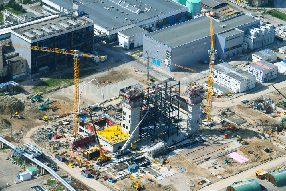 Berlin aus der Vogelperspektive: Neubau des Heizkraftwerkes - Kraft-Wärme-Kopplungsanlage im Ortsteil Marzahn in Berlin, Deutschland