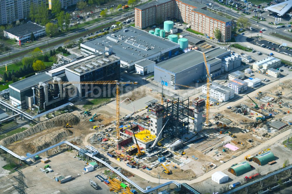 Luftbild Berlin - Neubau des Heizkraftwerkes - Kraft-Wärme-Kopplungsanlage im Ortsteil Marzahn in Berlin, Deutschland