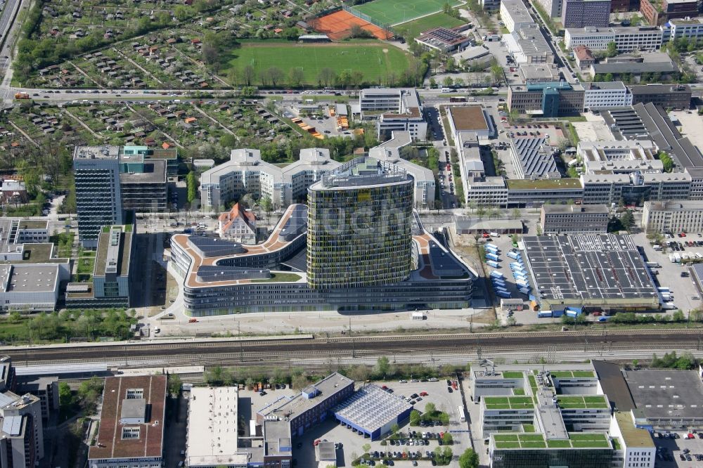 München aus der Vogelperspektive: Neubau- Hochhaus ADAC Zentrale in München