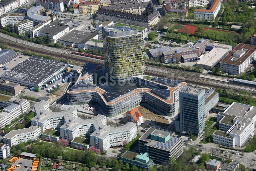 Luftaufnahme München - Neubau- Hochhaus ADAC Zentrale in München