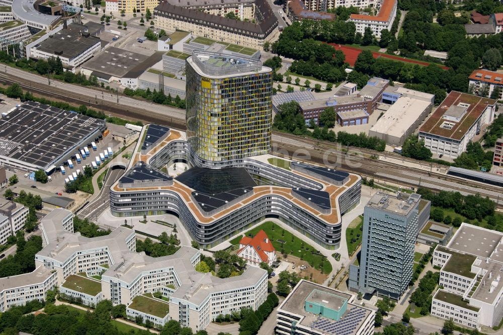 München von oben - Neubau- Hochhaus ADAC Zentrale in München im Bundesland Bayern