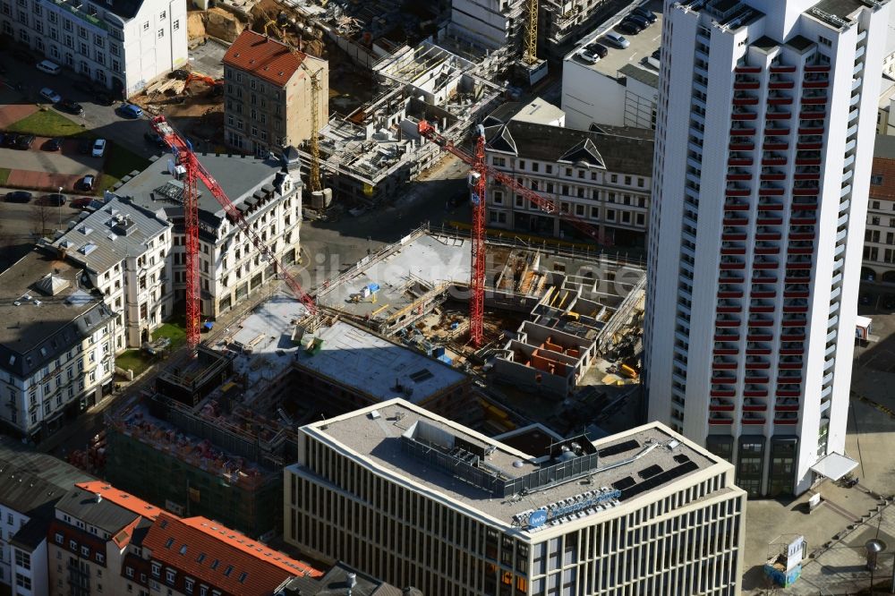 Luftbild Leipzig - Neubau des Hochhaus- Gebäudekomplexes der Leipziger Wohnungs- und Baugesellschaft (LWB) am Wintergartenhochhaus in Leipzig im Bundesland Sachsen