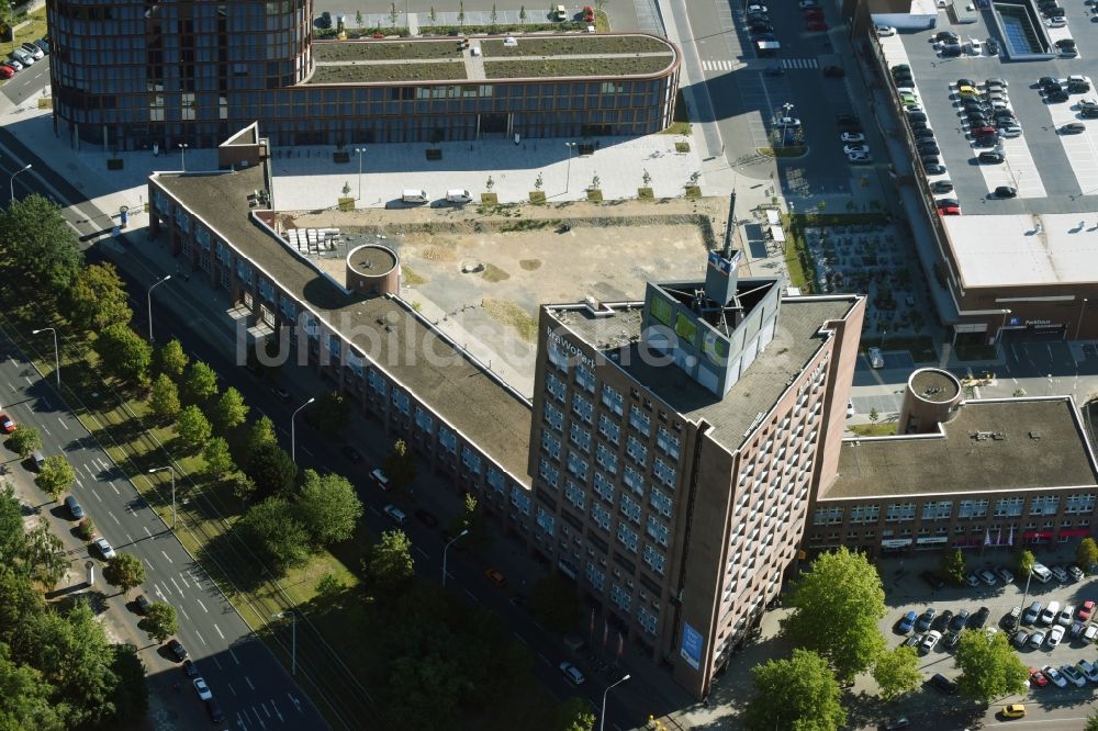 Luftbild Braunschweig - Neubau des Hochhauses am BRAWOPARK der Volksbank in Braunschweig im Bundesland Niedersachsen