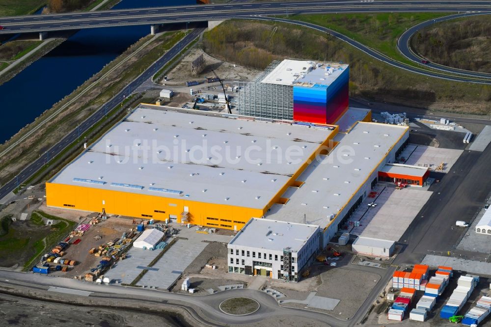 Luftbild Wustermark - Neubau eines Hochregal- Lager-Gebäudekomplex und Logistikzentrum auf dem Gelände dm VZ Verteilerzentrum in Wustermark im Bundesland Brandenburg, Deutschland